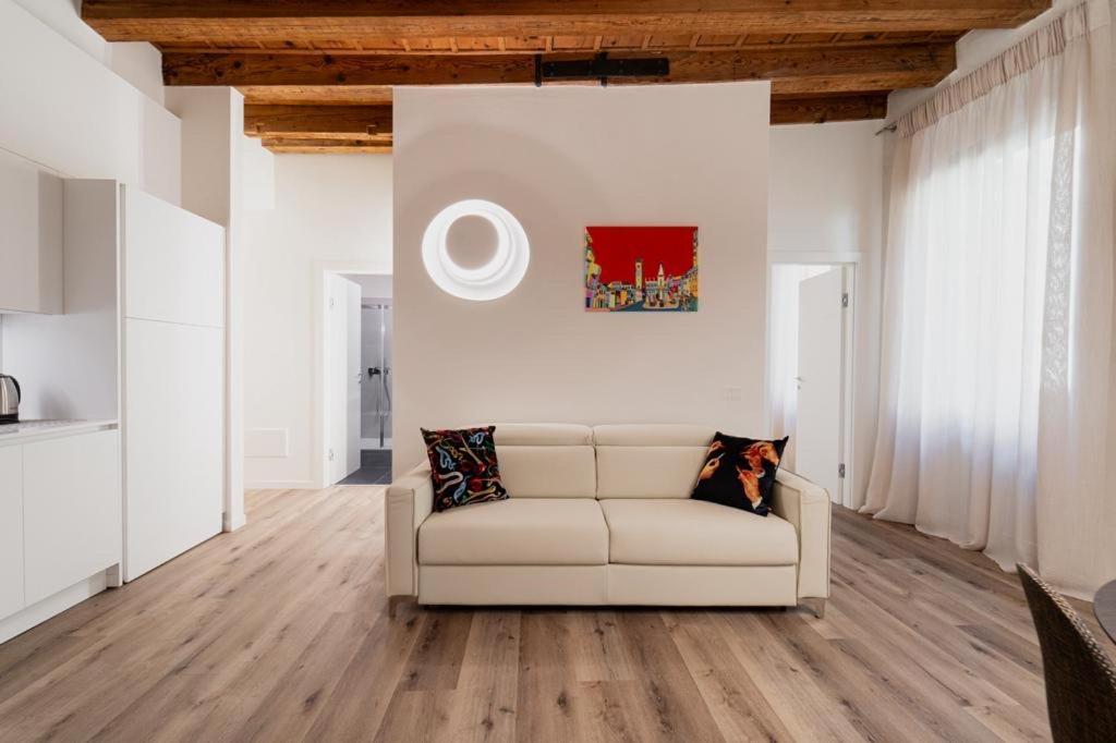 Flores Home Verona Ngoại thất bức ảnh